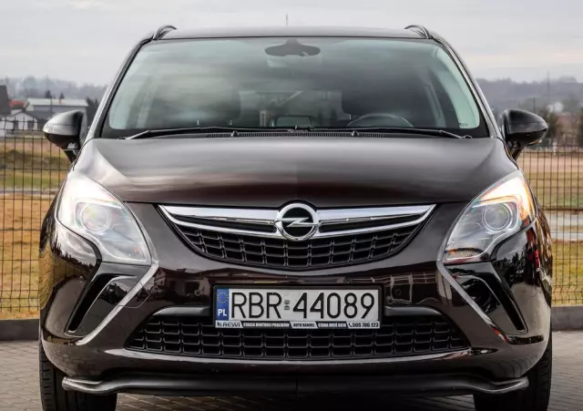 OPEL Zafira 2.0 CDTI Enjoy