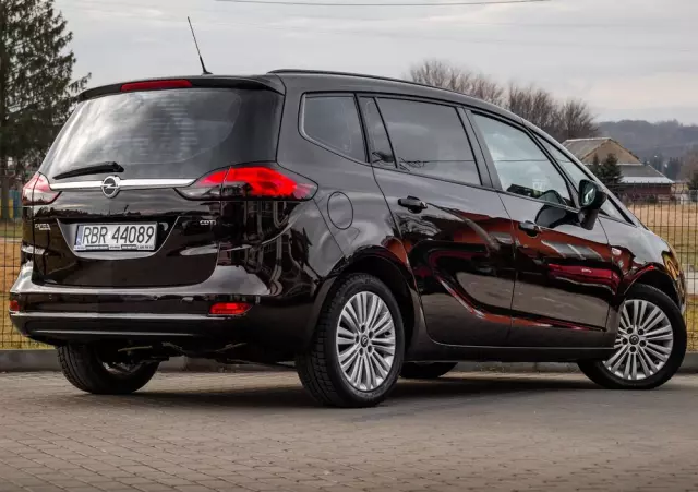 OPEL Zafira 2.0 CDTI Enjoy