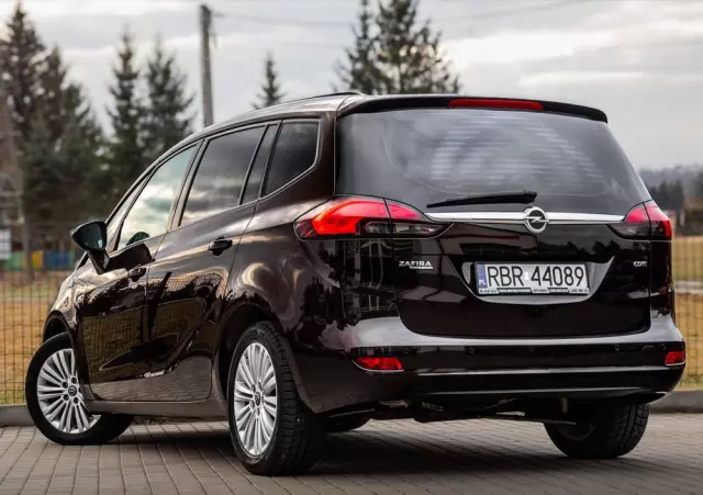 OPEL Zafira 2.0 CDTI Enjoy