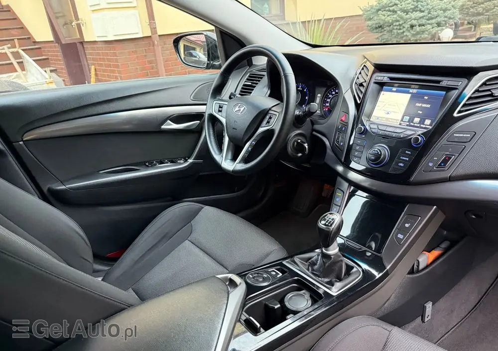 HYUNDAI I40 1.7 CRDi Comfort +