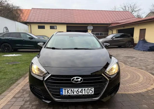 HYUNDAI I40 1.7 CRDi Comfort +