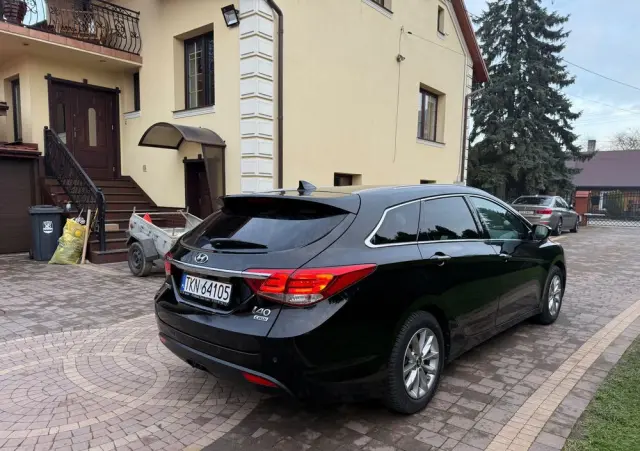 HYUNDAI I40 1.7 CRDi Comfort +
