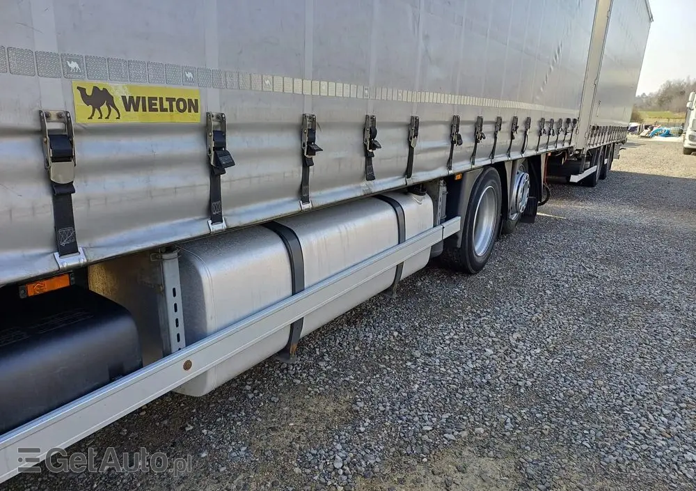 DAF XF 480 SUPER SPACE CAB / ZESTAW TANDEM PRZEJAZDOWY 120m3 