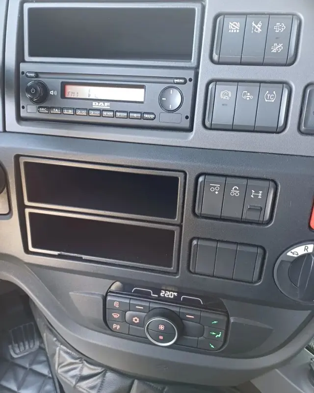 DAF XF 480 SUPER SPACE CAB / ZESTAW TANDEM PRZEJAZDOWY 120m3 