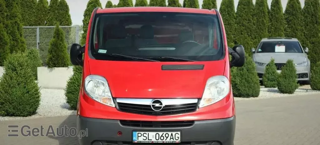 OPEL Vivaro 
