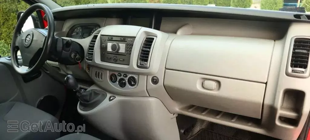 OPEL Vivaro 