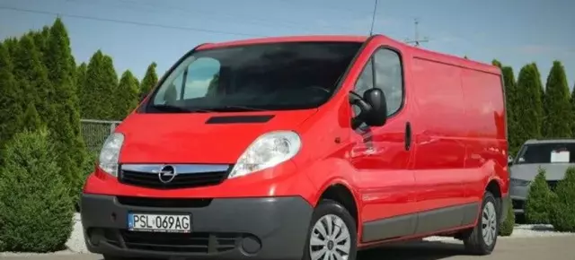 OPEL Vivaro 