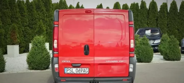 OPEL Vivaro 