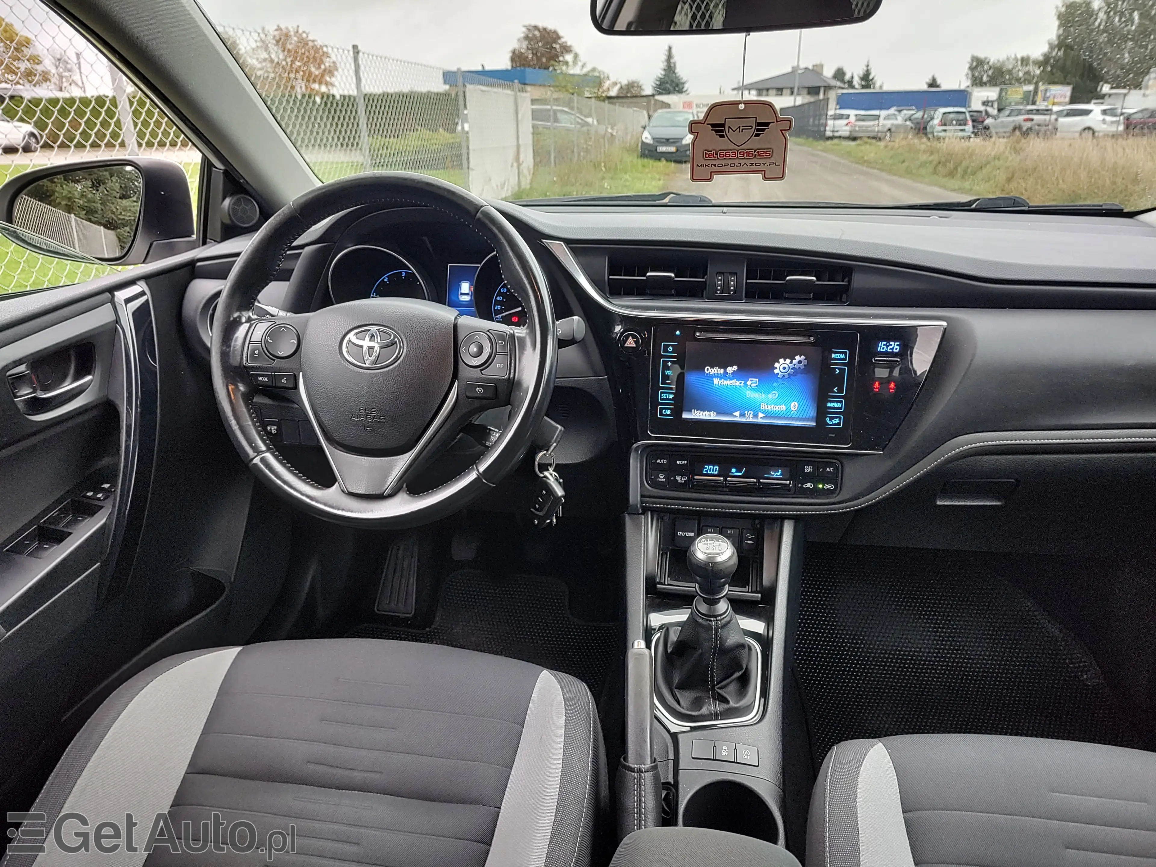 TOYOTA Auris Comfort