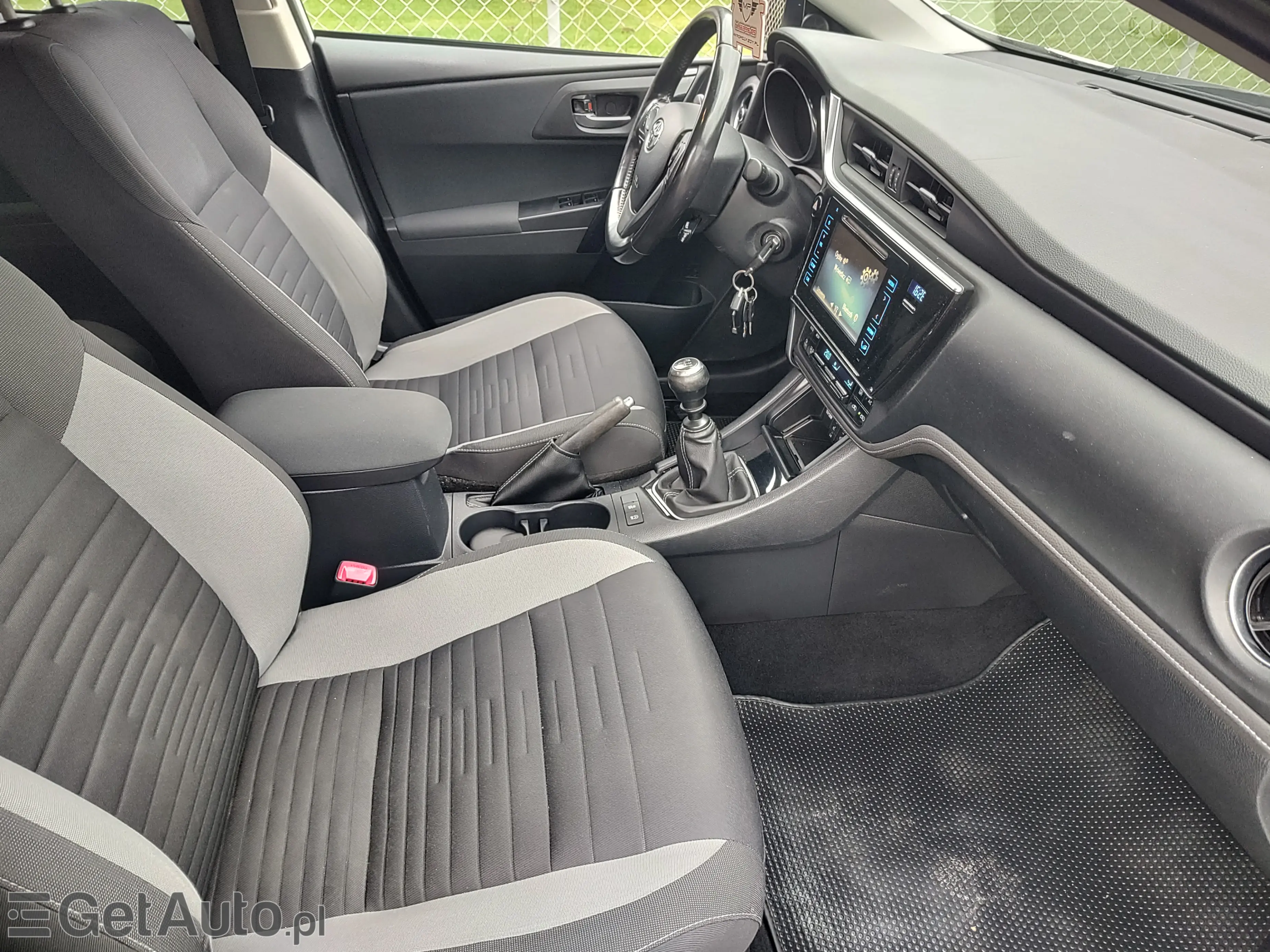 TOYOTA Auris Comfort