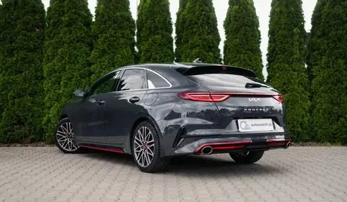 KIA Proceed 
