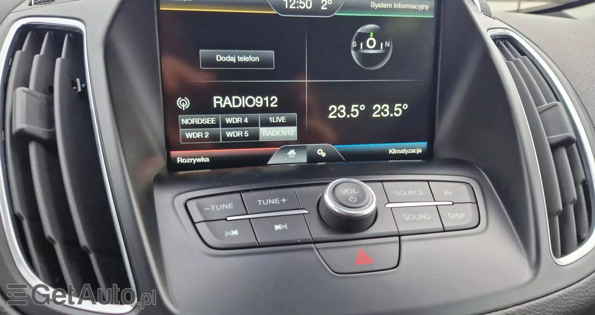 FORD C-MAX 1.5 TDCi Titanium