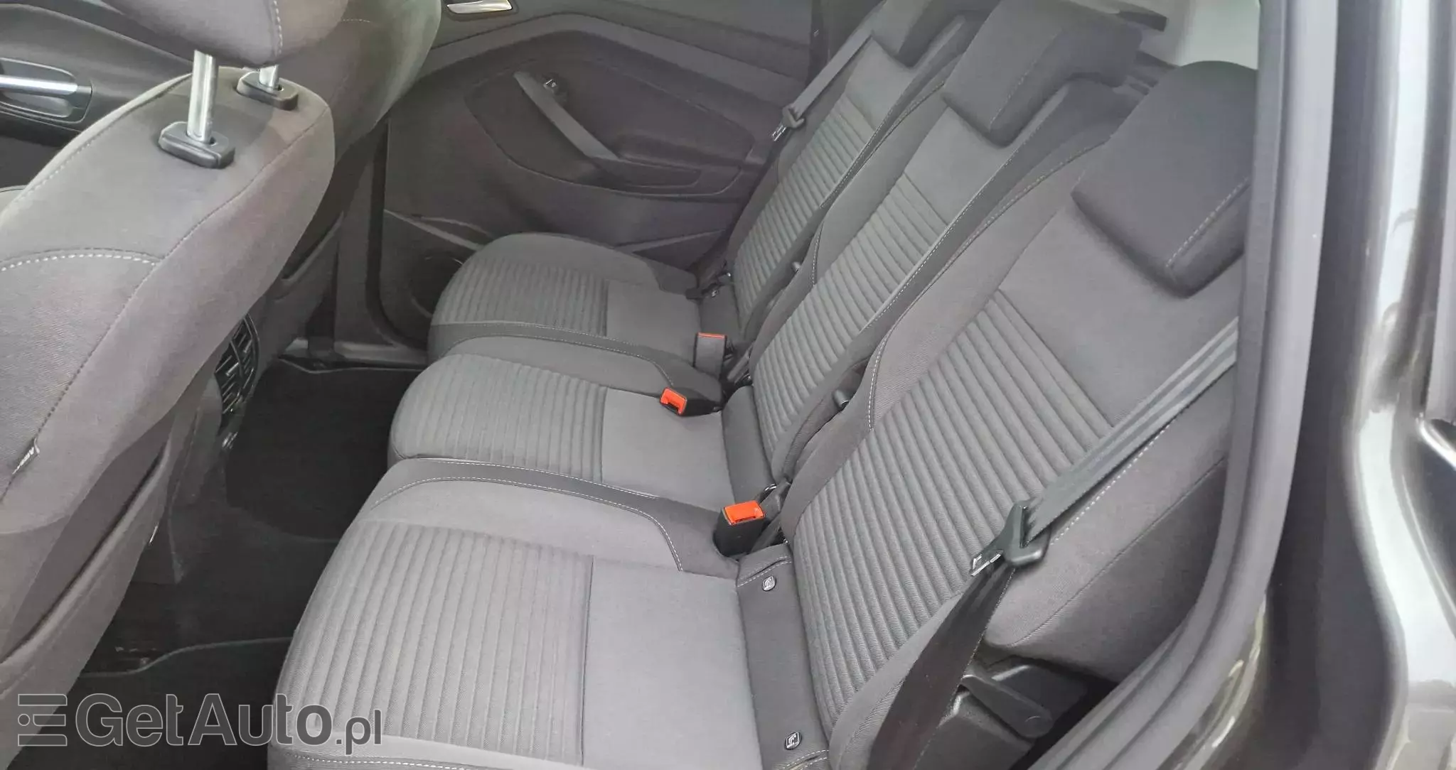 FORD C-MAX 1.5 TDCi Titanium