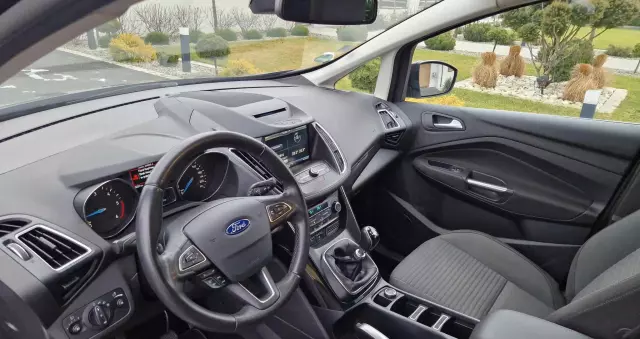 FORD C-MAX 1.5 TDCi Titanium