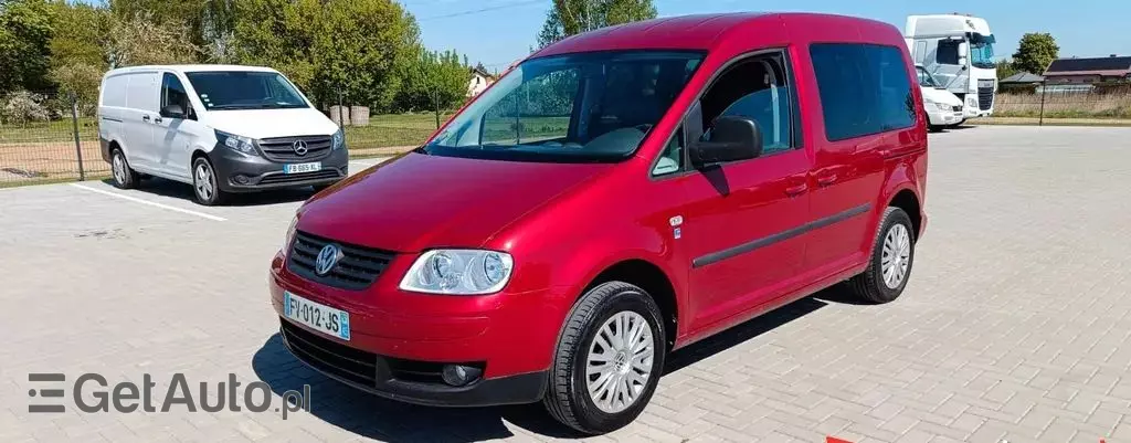 VOLKSWAGEN Caddy 