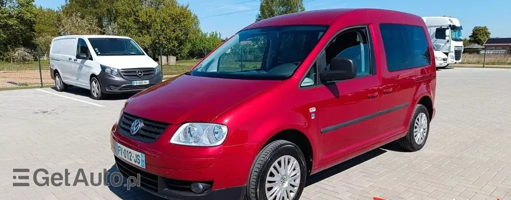 VOLKSWAGEN Caddy 