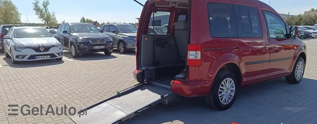 VOLKSWAGEN Caddy 