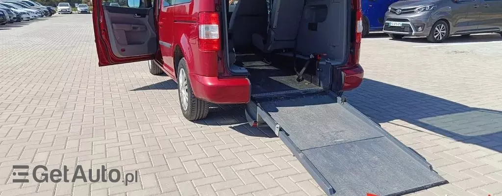 VOLKSWAGEN Caddy 