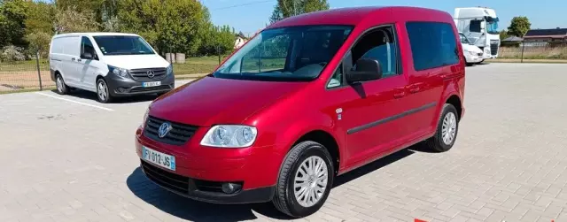 VOLKSWAGEN Caddy 