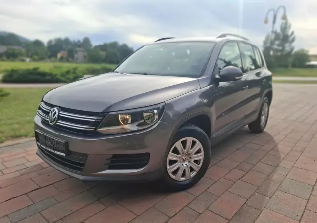 VOLKSWAGEN Tiguan 2.0 TDI DPF 4Motion BlueMotion Technology DSG Trend & Fun