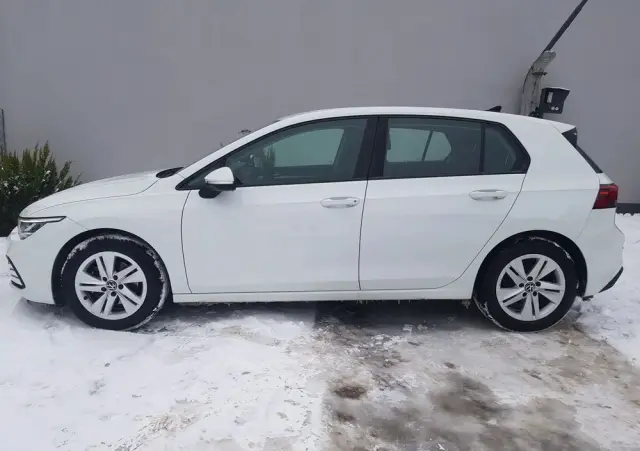 VOLKSWAGEN Golf Ver-1-5-tsi-evo-life