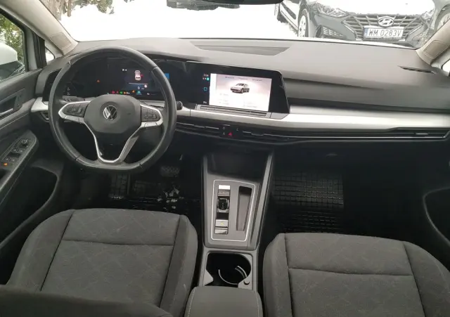 VOLKSWAGEN Golf Ver-1-5-tsi-evo-life