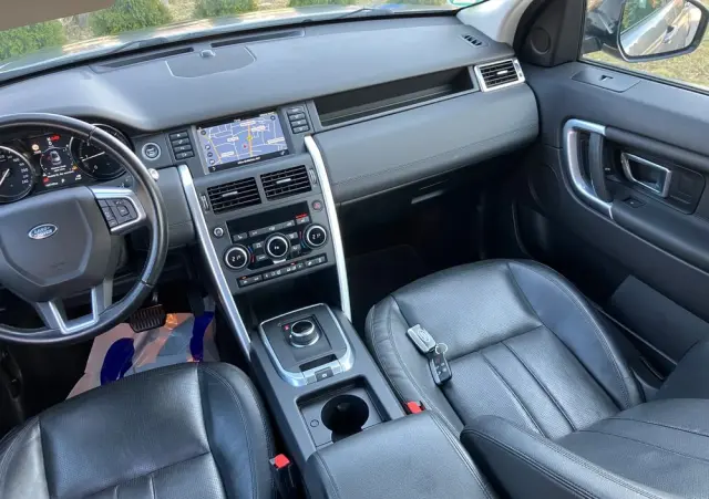 LAND ROVER Discovery Sport TD4 Landmark Edition