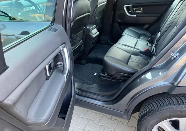 LAND ROVER Discovery Sport TD4 Landmark Edition