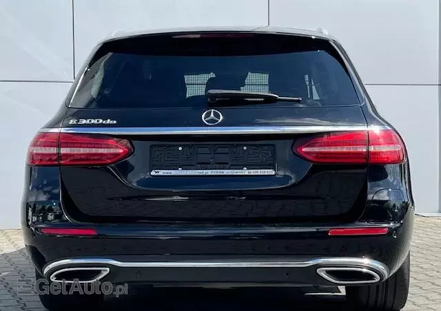 MERCEDES-BENZ Klasa E 300 de Avantgarde