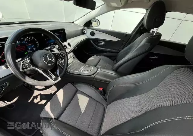 MERCEDES-BENZ Klasa E 300 de Avantgarde