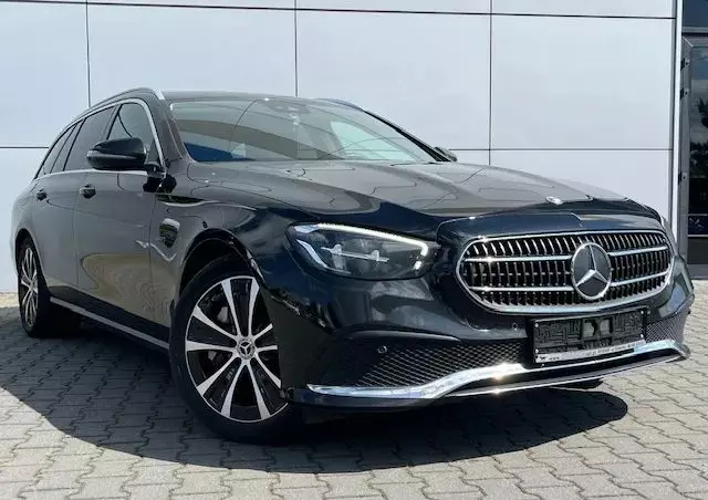 MERCEDES-BENZ Klasa E 300 de Avantgarde