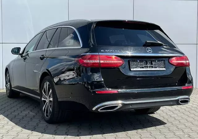MERCEDES-BENZ Klasa E 300 de Avantgarde