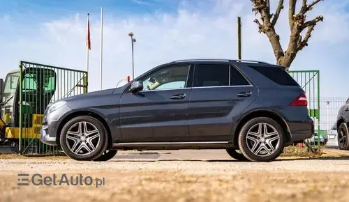 MERCEDES-BENZ ML 