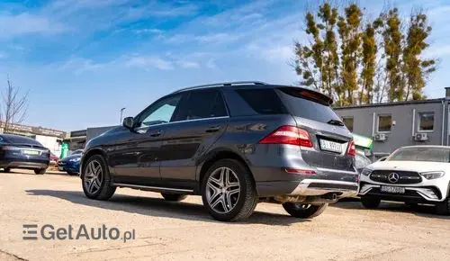 MERCEDES-BENZ ML 