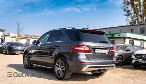 MERCEDES-BENZ ML 