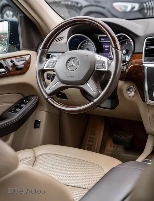 MERCEDES-BENZ ML 