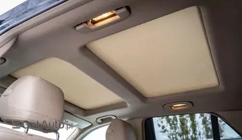 MERCEDES-BENZ ML 