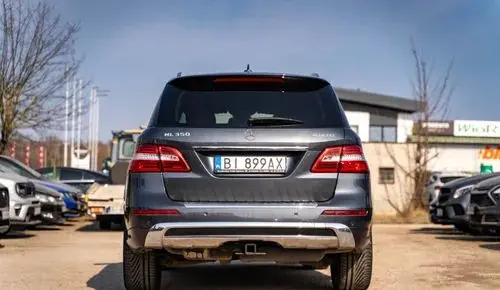 MERCEDES-BENZ ML 
