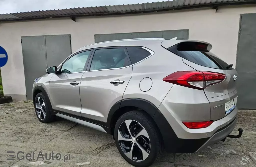 HYUNDAI Tucson 2.0 CRDI (136 KM) 4WD