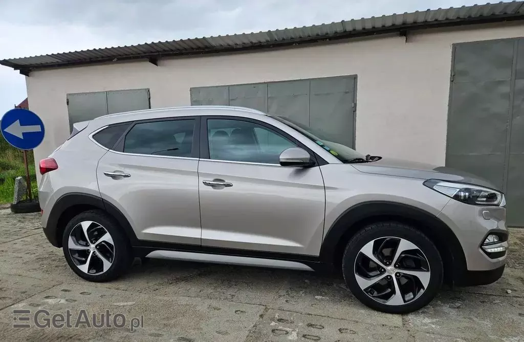 HYUNDAI Tucson 2.0 CRDI (136 KM) 4WD