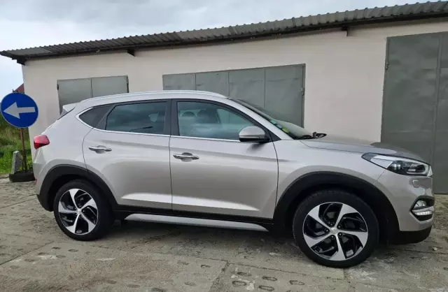 HYUNDAI Tucson 2.0 CRDI (136 KM) 4WD
