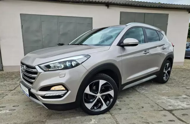 HYUNDAI Tucson 2.0 CRDI (136 KM) 4WD