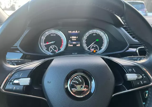 SKODA Superb 2.0 TSI L&K DSG