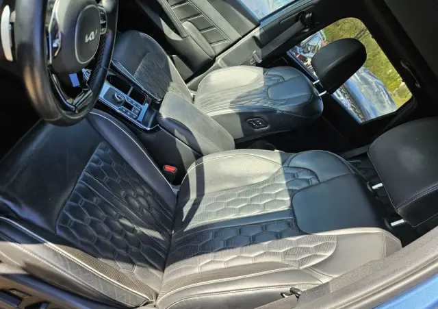 KIA Sorento 1.6T-GDI PHEV AWD OPF Platinum