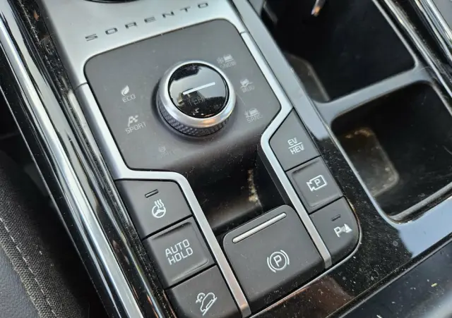 KIA Sorento 1.6T-GDI PHEV AWD OPF Platinum