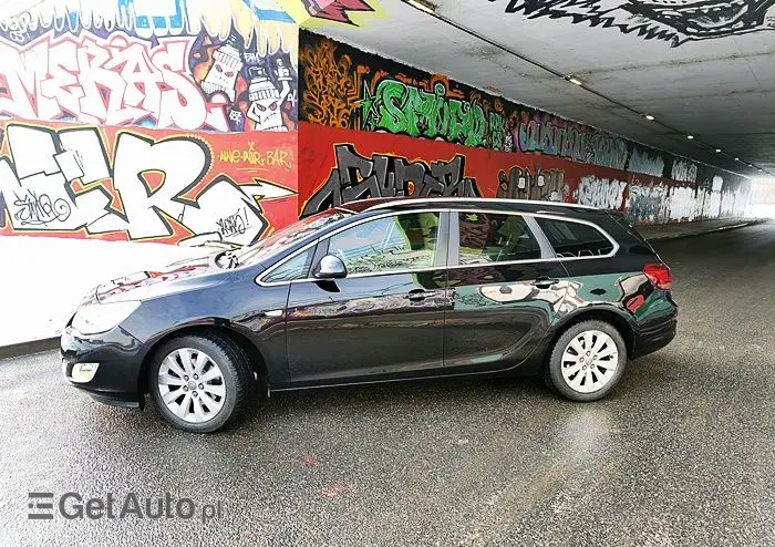 OPEL Astra 2.0 CDTI DPF Automatik Cosmo