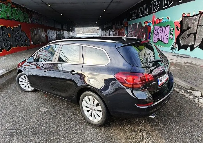 OPEL Astra 2.0 CDTI DPF Automatik Cosmo