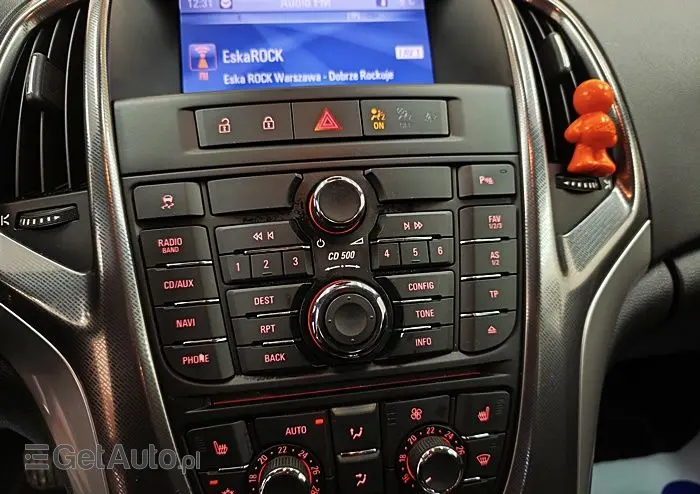 OPEL Astra 2.0 CDTI DPF Automatik Cosmo