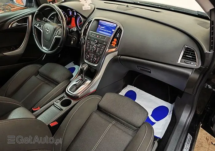 OPEL Astra 2.0 CDTI DPF Automatik Cosmo