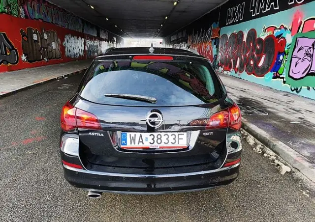 OPEL Astra 2.0 CDTI DPF Automatik Cosmo